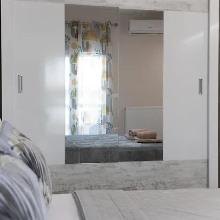 Apartment Skg Delfon Thessaloniki